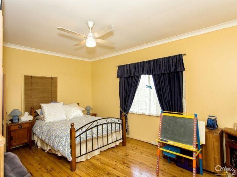 44 Crescent Road, Waratah NSW 2298