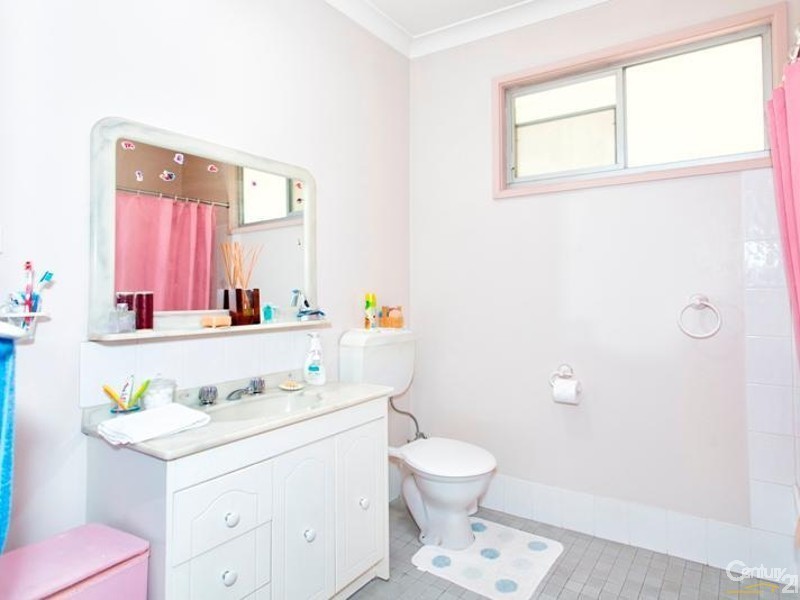 1 Laurel Avenue, Edgeworth NSW 2285