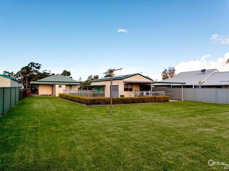 1 Laurel Avenue, Edgeworth NSW 2285