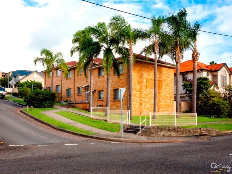 2/81 Mitchell Street, Merewether NSW 2291