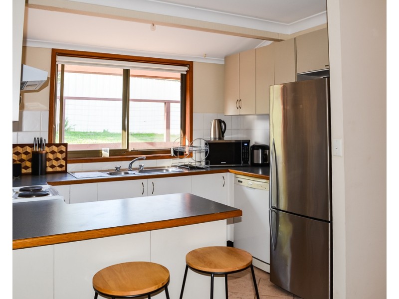 8 Craven Close, Maryland NSW 2287