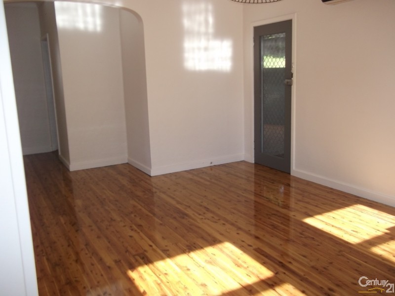 354 Park Avenue, Kotara NSW 2289