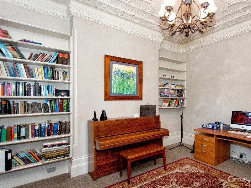 23 Fern Street, Hamilton NSW 2303