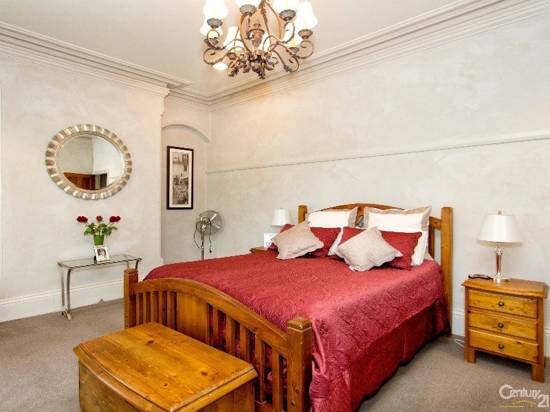 23 Fern Street, Hamilton NSW 2303