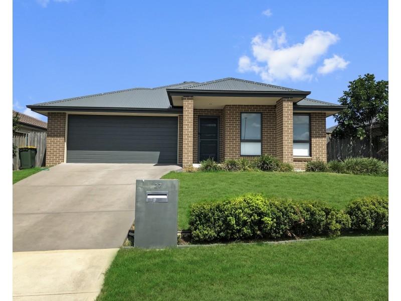 27 Kekul Street, Fletcher NSW 2287