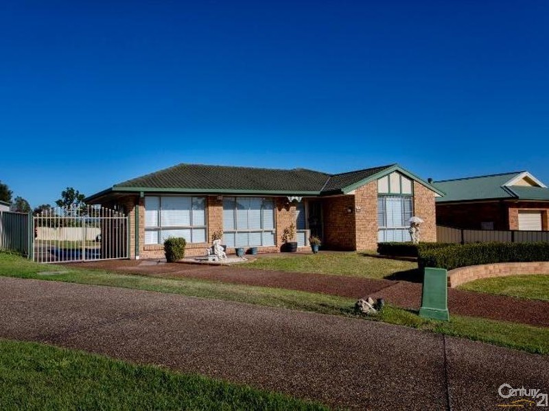 6 Woodbine Close, Woodberry NSW 2322