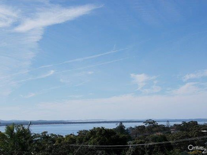 51 Wollomi Avenue, Nelson Bay NSW 2315