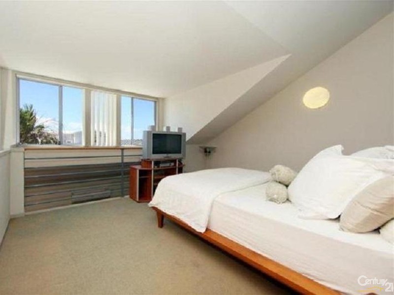 2/2 Woolshed Place, Maryville NSW 2293