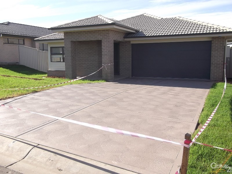5 Campden, Thornton NSW 2322