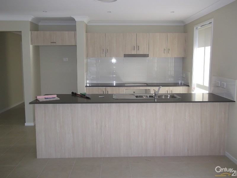 5 Campden, Thornton NSW 2322