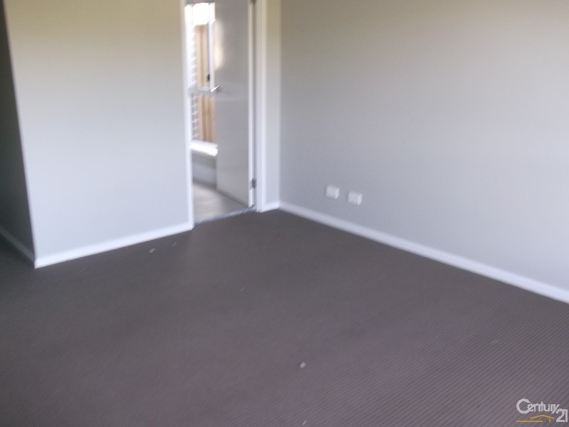 3 Glider Close, Aberglasslyn NSW 2320