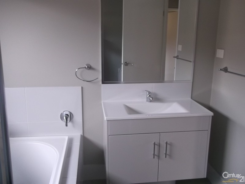 3 Glider Close, Aberglasslyn NSW 2320