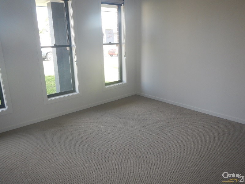 5 Babbler Way, Aberglasslyn NSW 2320