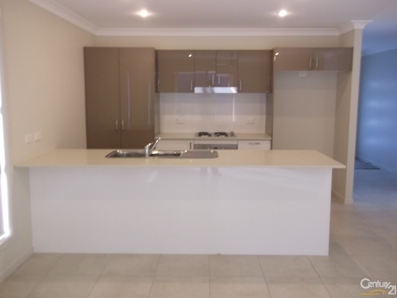 62 Blackwood Circuit, Cameron Park NSW 2285