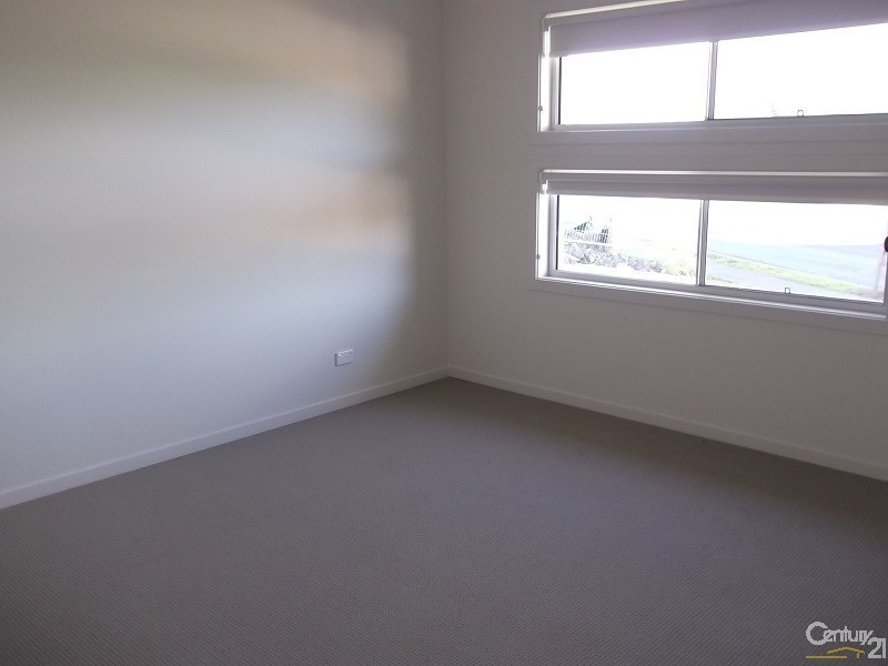 62 Blackwood Circuit, Cameron Park NSW 2285