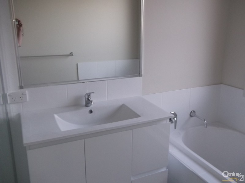 62 Blackwood Circuit, Cameron Park NSW 2285