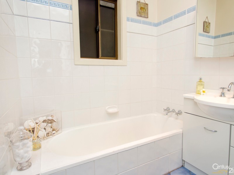 50 Glendale Drive, Glendale NSW 2285