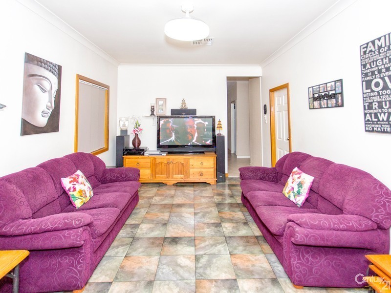 50 Glendale Drive, Glendale NSW 2285
