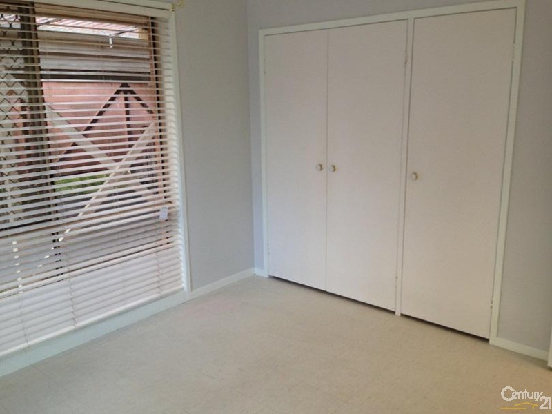 8 Hakea Parade, Medowie NSW 2318