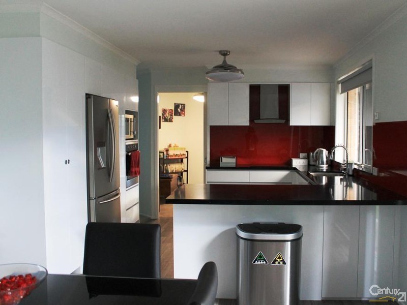 31 Redman Road, Medowie NSW 2318