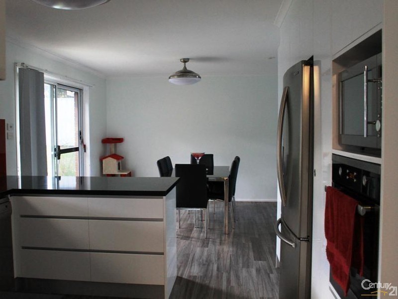 31 Redman Road, Medowie NSW 2318