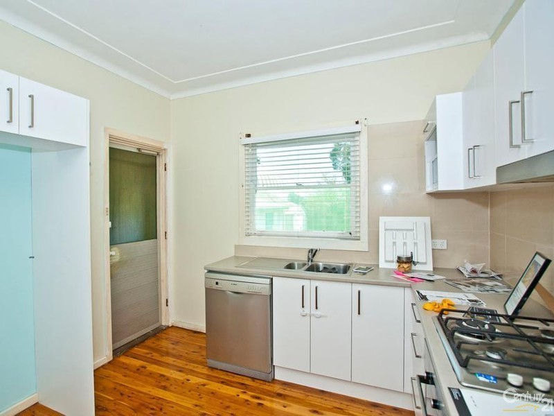 8 Ryan Street, Birmingham Gardens NSW 2287