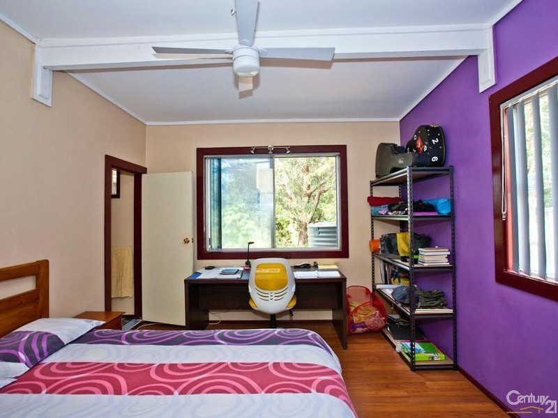 19 Karloo Street, Shortland NSW 2307