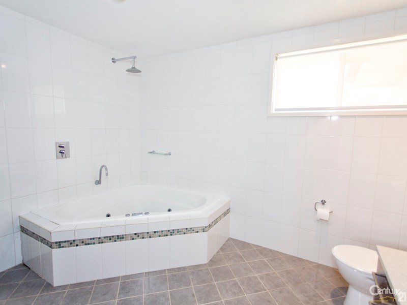 12 Tanunda Close, West Wallsend NSW 2286