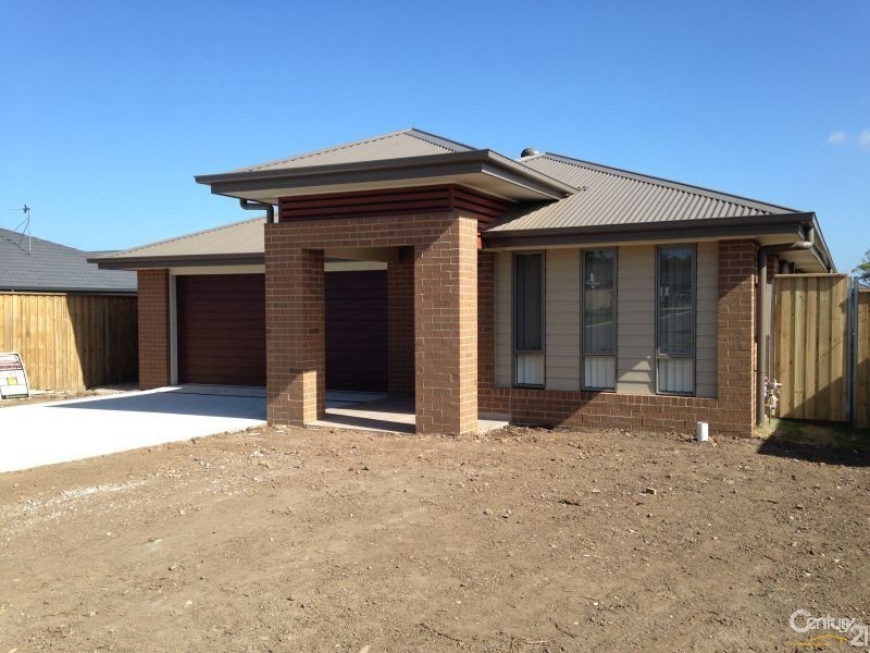 8 Kural Crescent, Fletcher NSW 2287