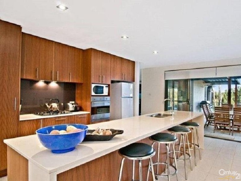 16 Sunningdale Circuit, Medowie NSW 2318