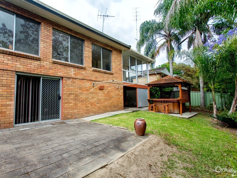 13 Bradman Street, Charlestown NSW 2290