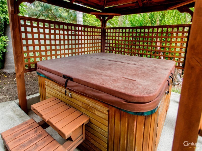 13 Bradman Street, Charlestown NSW 2290