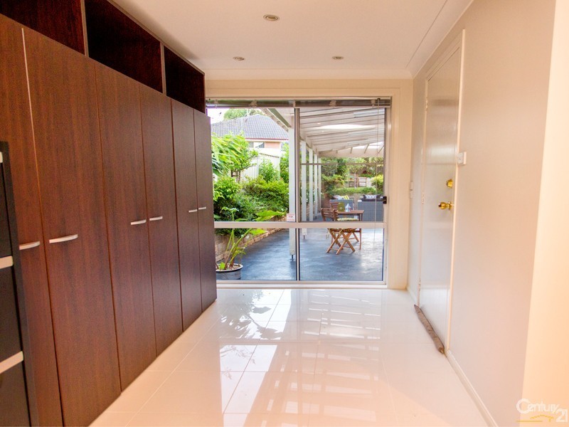 30 Glendore Parade, Maryland NSW 2287