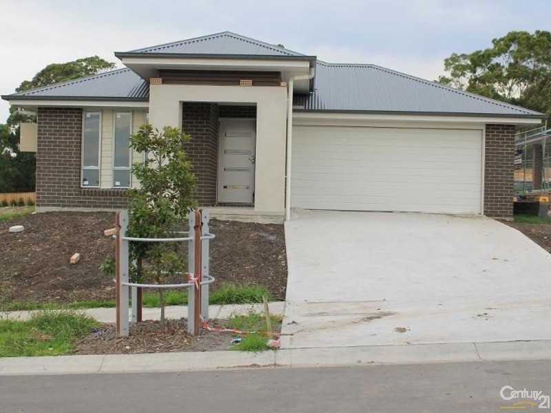 20 Gazelle Crescent, Fletcher NSW 2287