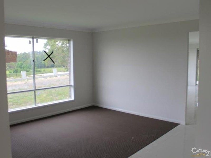 20 Gazelle Crescent, Fletcher NSW 2287