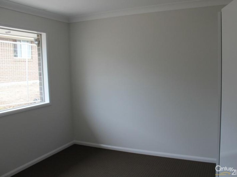 20 Gazelle Crescent, Fletcher NSW 2287