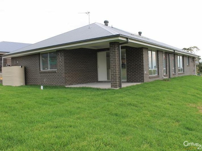 20 Gazelle Crescent, Fletcher NSW 2287