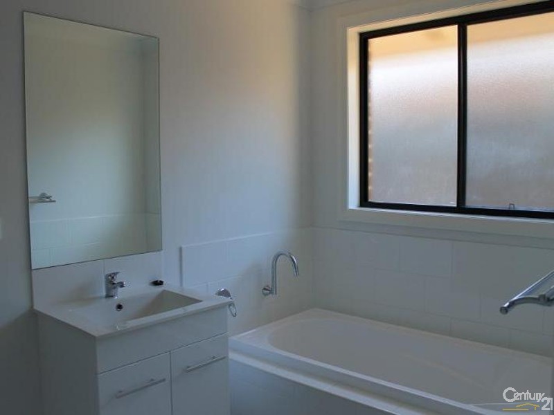 23 Serenity Crescent, Fletcher NSW 2287