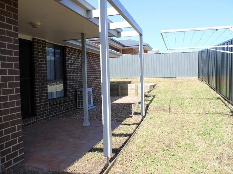 23 Serenity Crescent, Fletcher NSW 2287