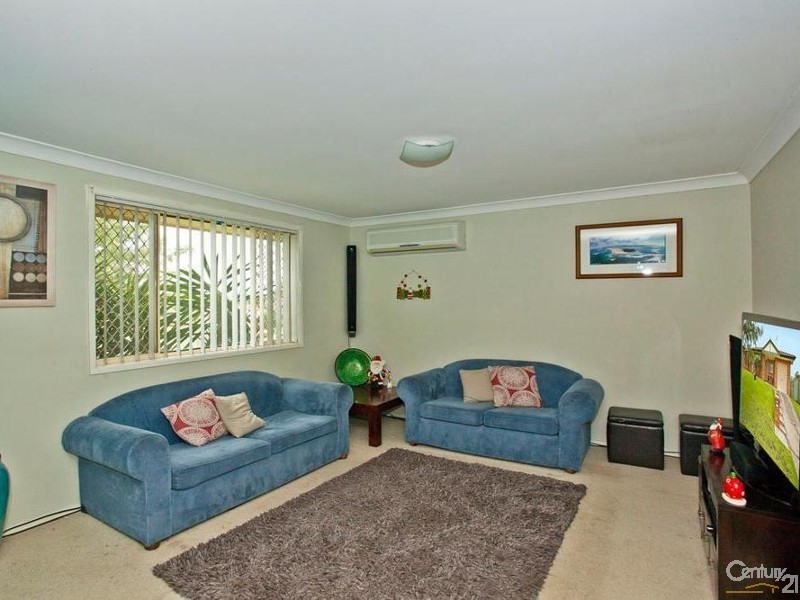 7 Kyamba Crescent, Maryland NSW 2287