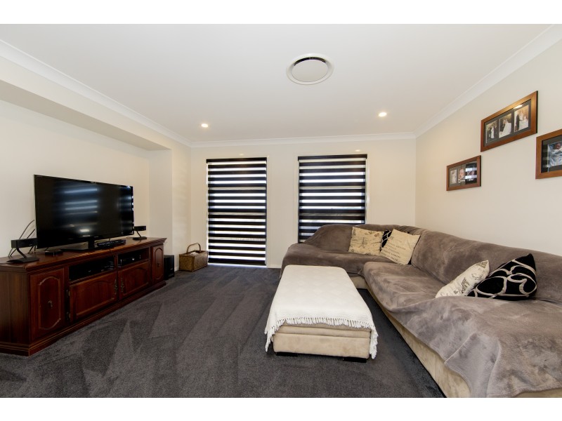 21 Kekul Street, Fletcher NSW 2287