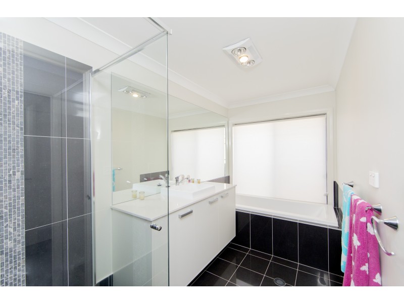 21 Kekul Street, Fletcher NSW 2287