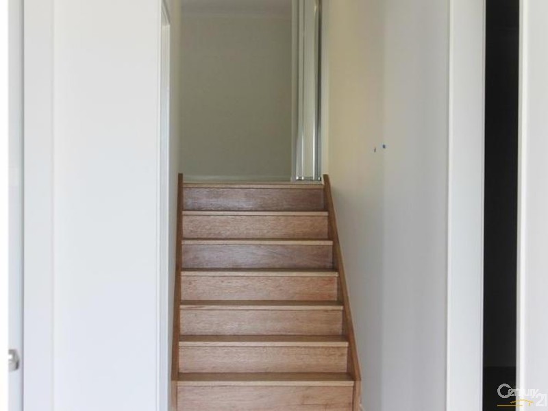 21 Medina Place, Cameron Park NSW 2285