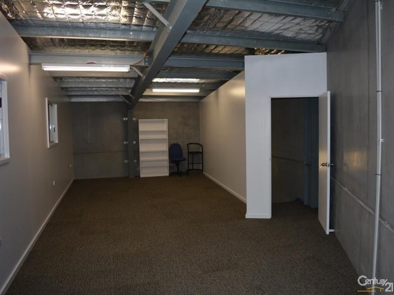 1/1 Saltspray Close, Redhead NSW 2290