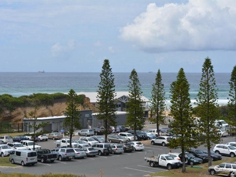 1/1 Saltspray Close, Redhead NSW 2290