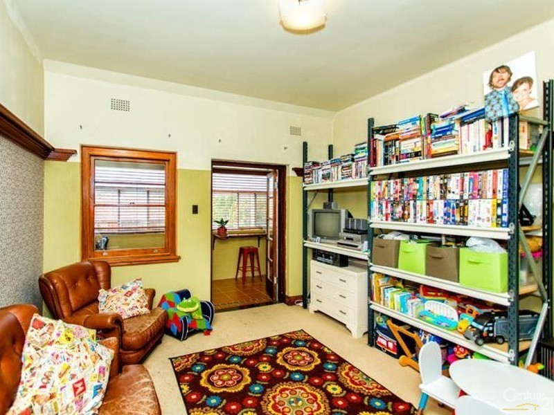 9/32 National Park Street, Hamilton East NSW 2303