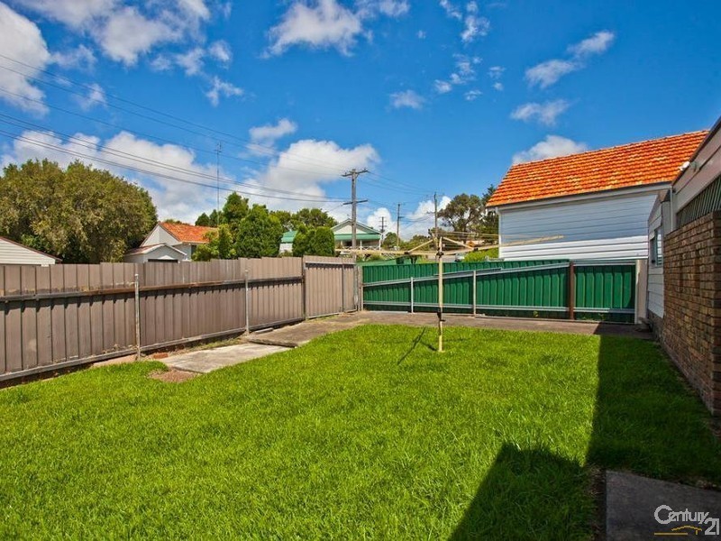 12 Bousfield Street, Wallsend NSW 2287