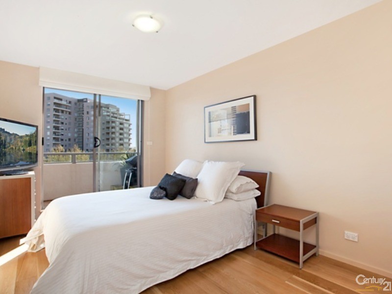 606/25 Bellevue Street, Newcastle NSW 2300