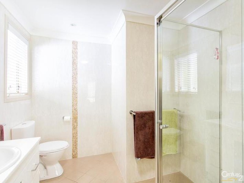 18 Barrellier Close, Raymond Terrace NSW 2324