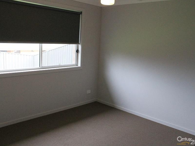 31 Boyne Crescent, Cameron Park NSW 2285